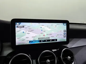 2021 Mercedes-Benz GLC с пробегом 61 670 км
