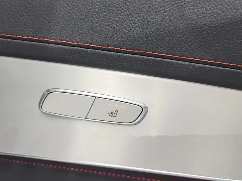 2021 Mercedes-Benz GLC с пробегом 82 821 км