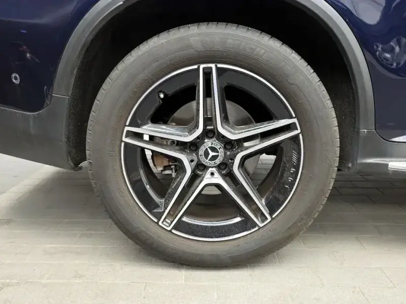 2022 Mercedes-Benz GLC с пробегом 96 982 км