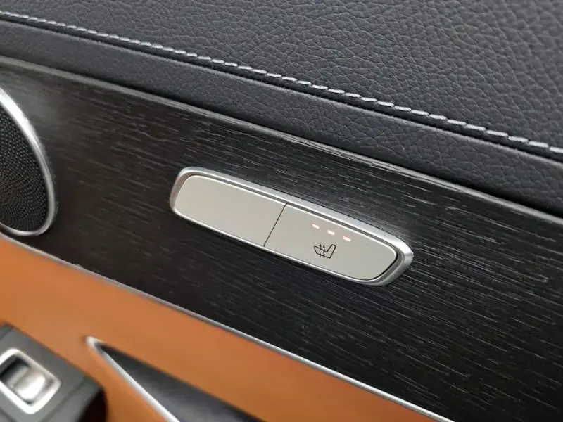 2022 Mercedes-Benz GLC с пробегом 96 982 км