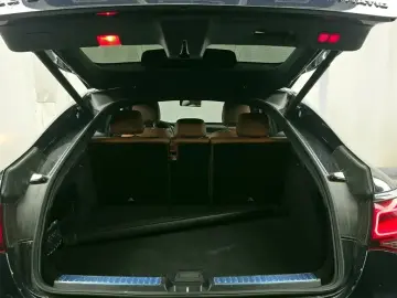 2022 Mercedes-Benz GLC с пробегом 96 982 км