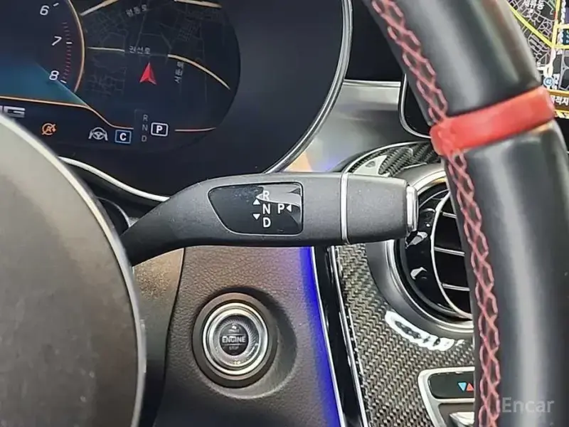 2021 Mercedes-Benz GLC с пробегом 109 990 км