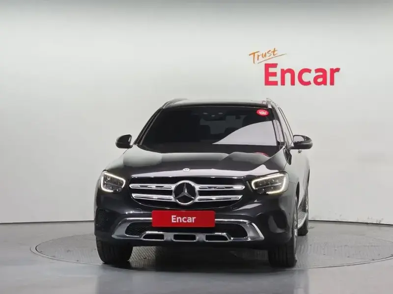 2021 Mercedes-Benz GLC с пробегом 139 353 км