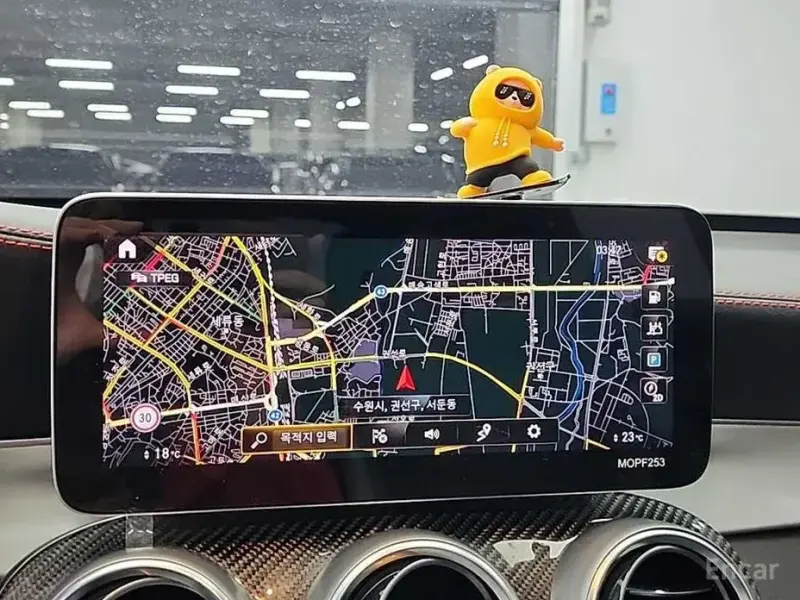 2021 Mercedes-Benz GLC с пробегом 109 990 км