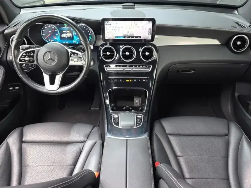 2021 Mercedes-Benz GLC с пробегом 139 353 км