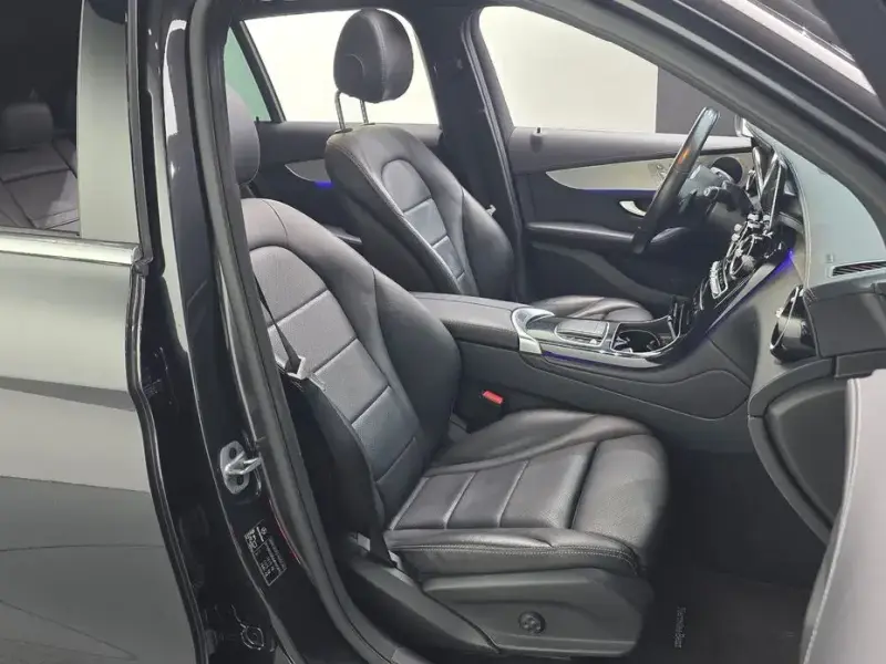 2021 Mercedes-Benz GLC с пробегом 139 353 км