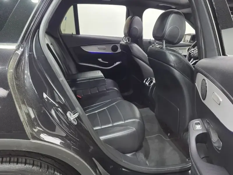 2022 Mercedes-Benz GLC с пробегом 99 005 км