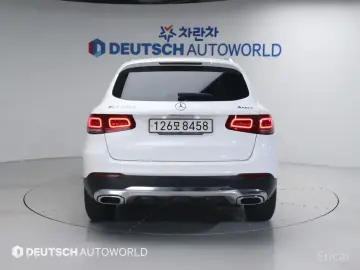 2022 Mercedes-Benz GLC с пробегом 61 462 км