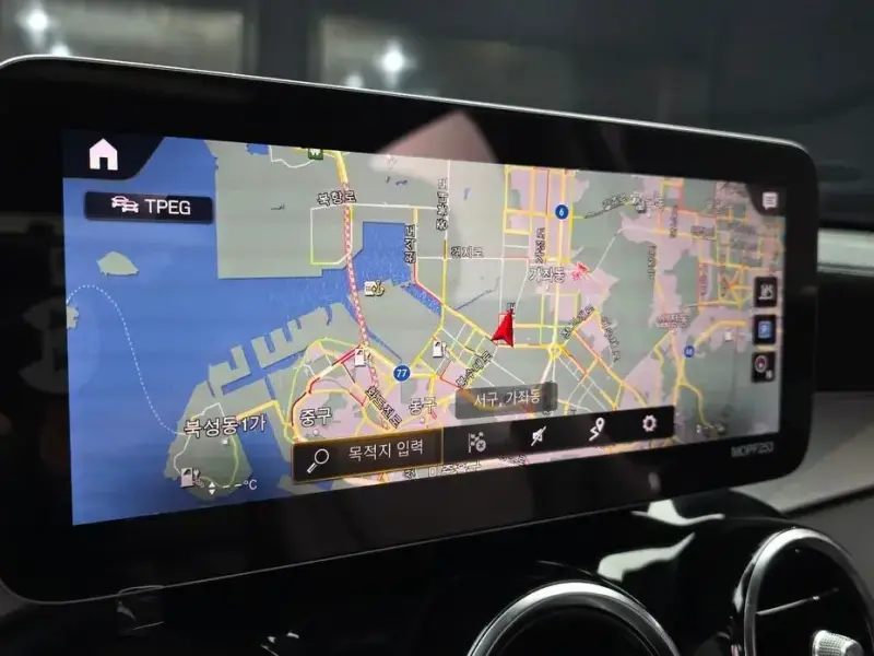 2021 Mercedes-Benz GLC с пробегом 51 448 км