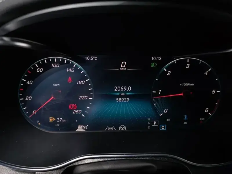 2022 Mercedes-Benz GLC с пробегом 58 929 км