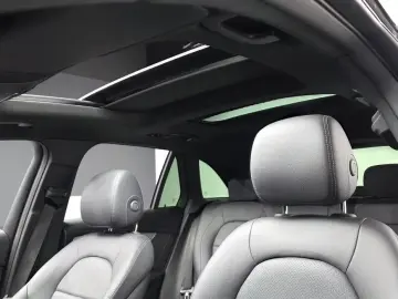 2021 Mercedes-Benz GLC с пробегом 51 448 км