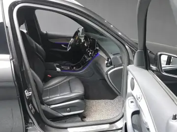 2022 Mercedes-Benz GLC с пробегом 58 929 км