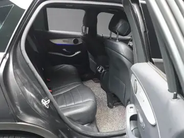 2022 Mercedes-Benz GLC с пробегом 58 929 км
