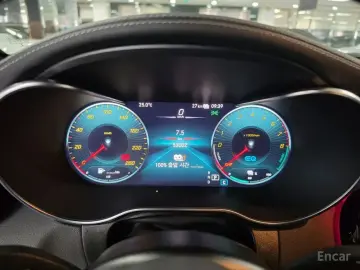 2021 Mercedes-Benz GLC с пробегом 52 993 км