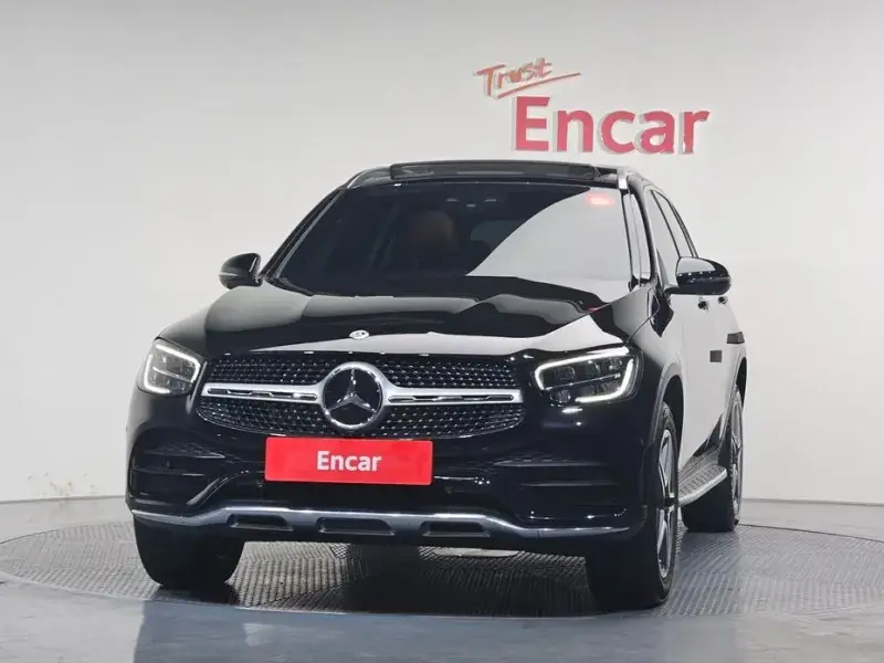 2022 Mercedes-Benz GLC с пробегом 49 520 км