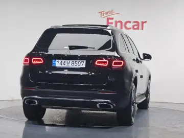 2022 Mercedes-Benz GLC с пробегом 49 520 км