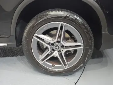2022 Mercedes-Benz GLC с пробегом 49 520 км