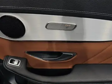 2022 Mercedes-Benz GLC с пробегом 49 520 км