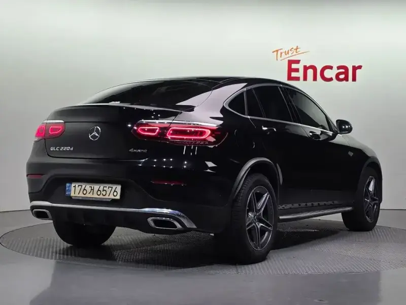2021 Mercedes-Benz GLC с пробегом 132 273 км
