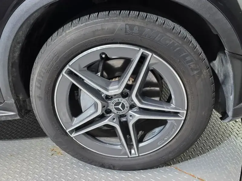 2021 Mercedes-Benz GLC с пробегом 132 273 км