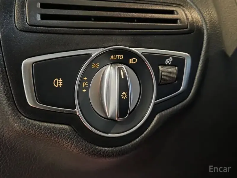 2022 Mercedes-Benz GLC с пробегом 94 000 км