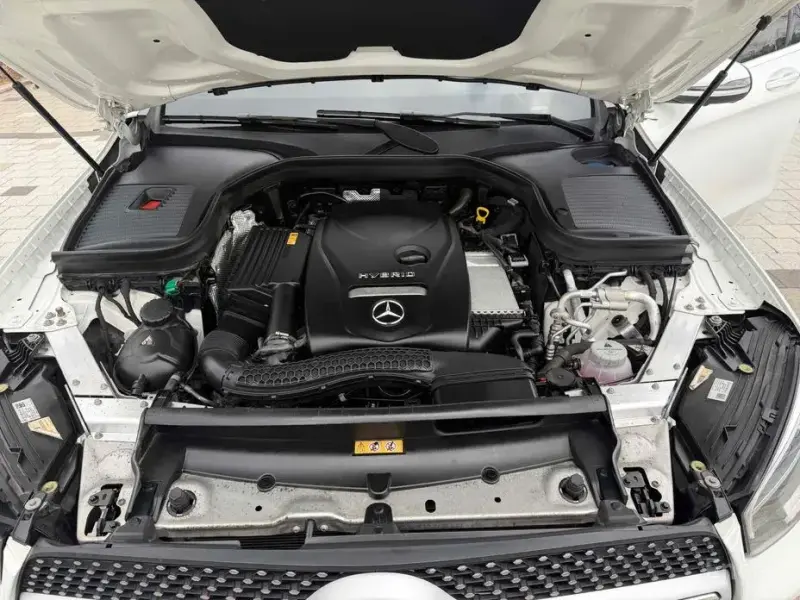 2022 Mercedes-Benz GLC с пробегом 128 000 км