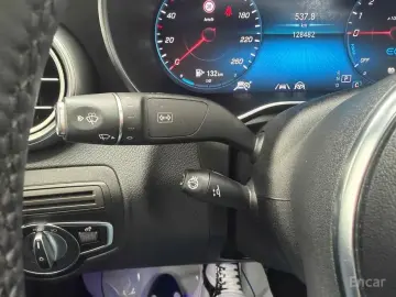 2022 Mercedes-Benz GLC с пробегом 128 000 км