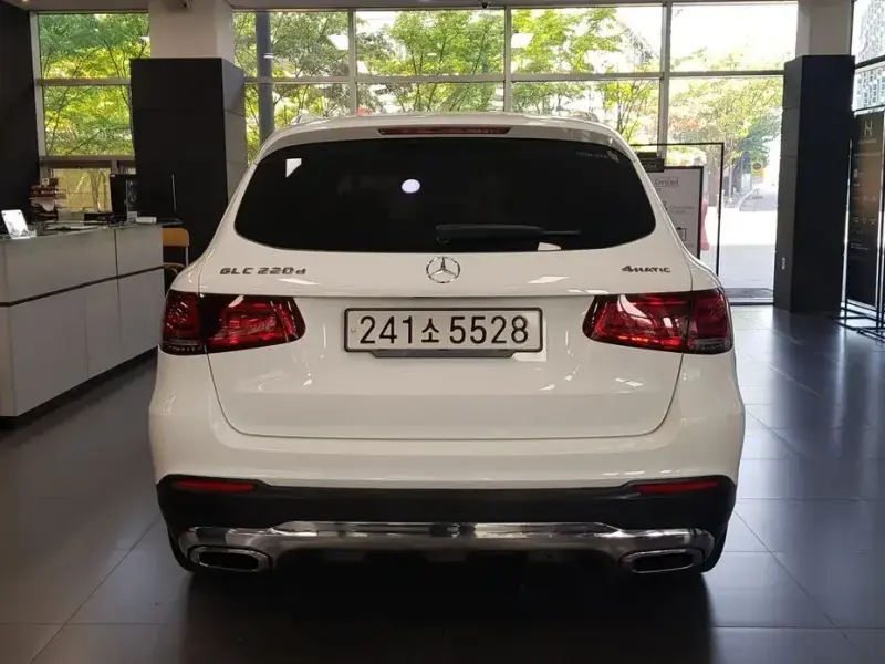 2021 Mercedes-Benz GLC с пробегом 80 118 км