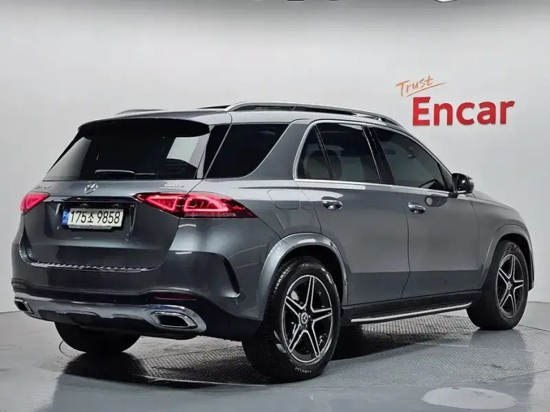 2021 Mercedes-Benz GLE с пробегом 111 532 км