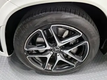 2021 Mercedes-Benz GLE с пробегом 83 609 км