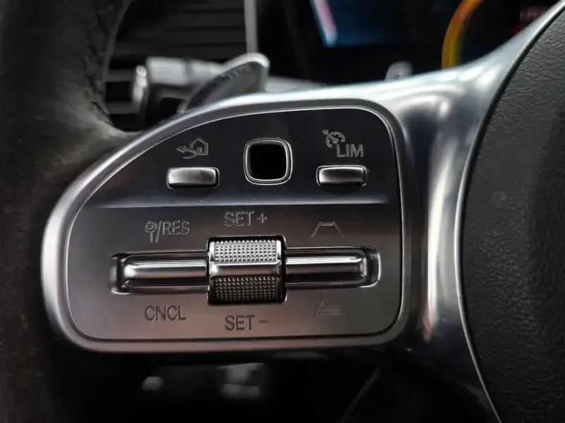 2021 Mercedes-Benz GLE с пробегом 83 609 км
