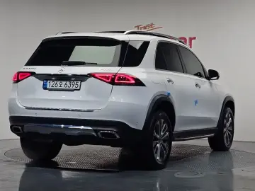 2022 Mercedes-Benz GLE с пробегом 113 633 км