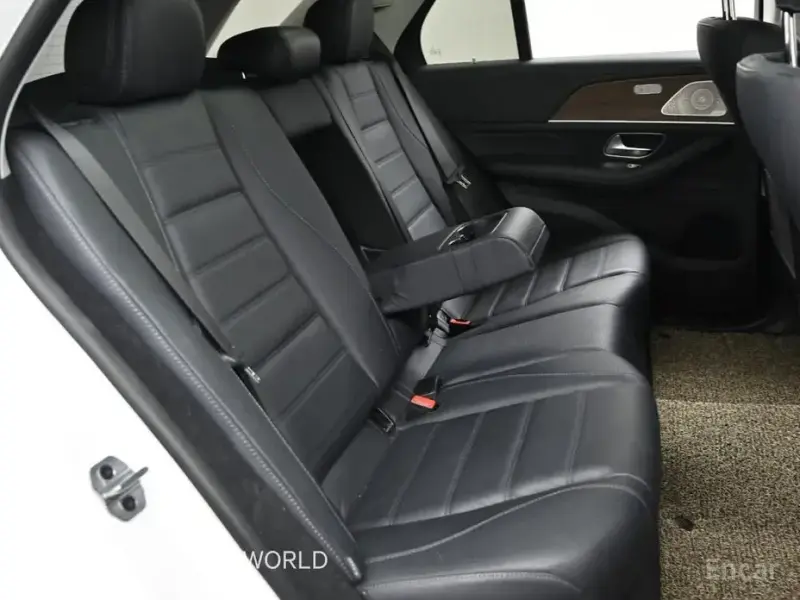2021 Mercedes-Benz GLE с пробегом 70 893 км
