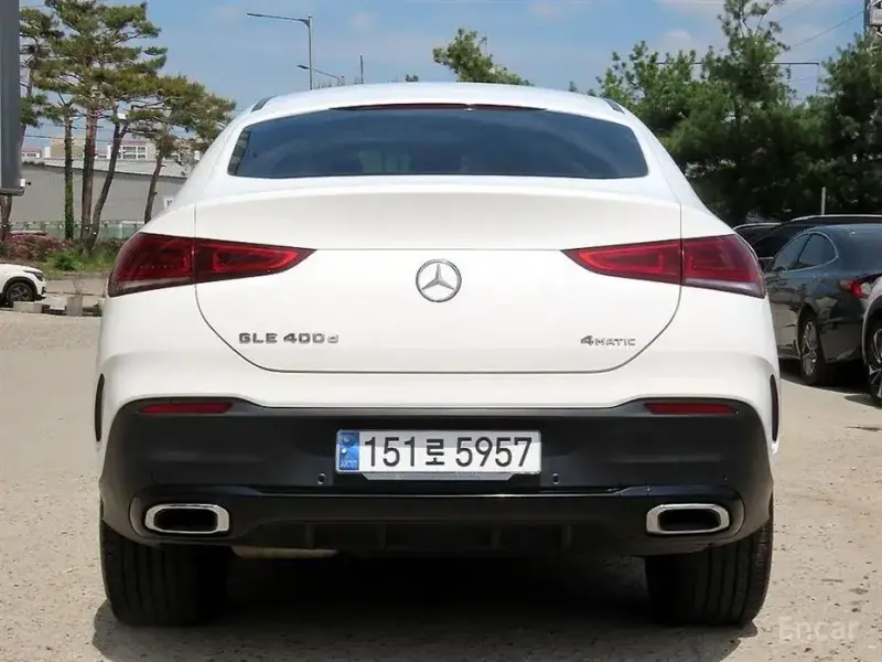 2022 Mercedes-Benz GLE с пробегом 84 002 км
