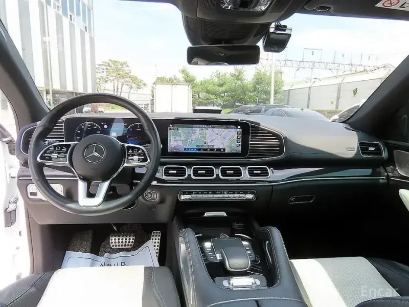 2022 Mercedes-Benz GLE с пробегом 84 002 км