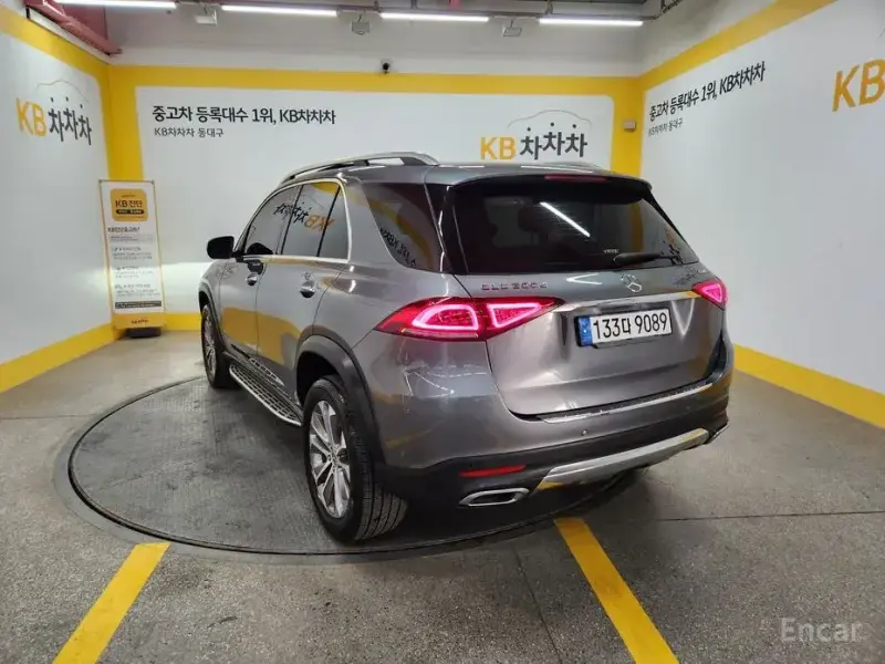 2022 Mercedes-Benz GLE с пробегом 84 904 км