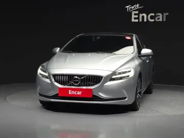 2018 Volvo V40 с пробегом 162 888 км