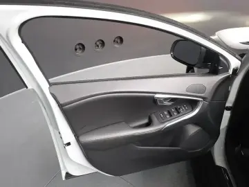2019 Volvo V40 с пробегом 65 021 км