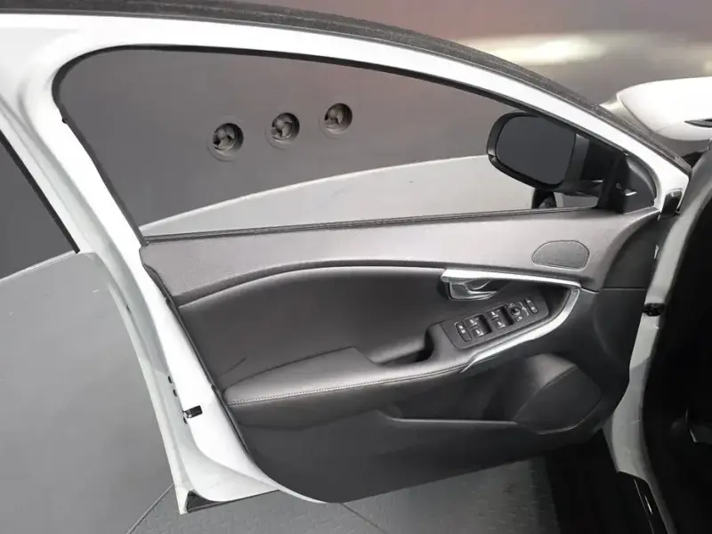 2019 Volvo V40 с пробегом 65 021 км