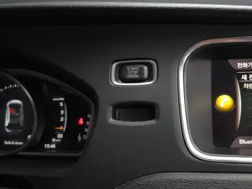 2019 Volvo V40 с пробегом 65 021 км