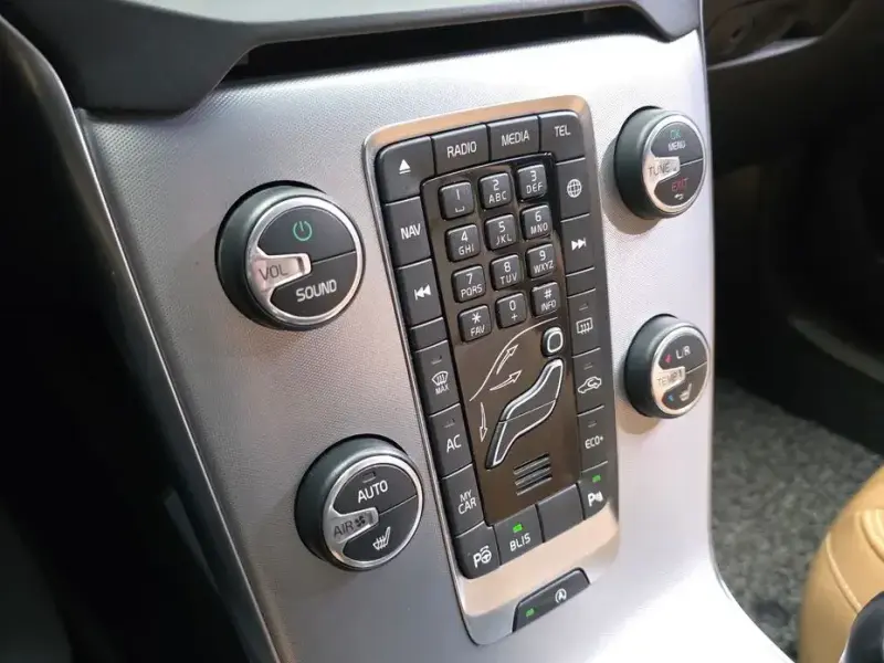 2018 Volvo V40 с пробегом 162 888 км
