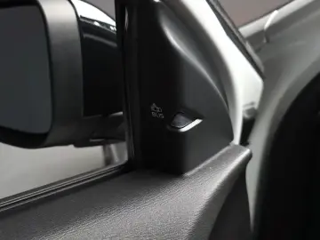 2019 Volvo V40 с пробегом 65 021 км