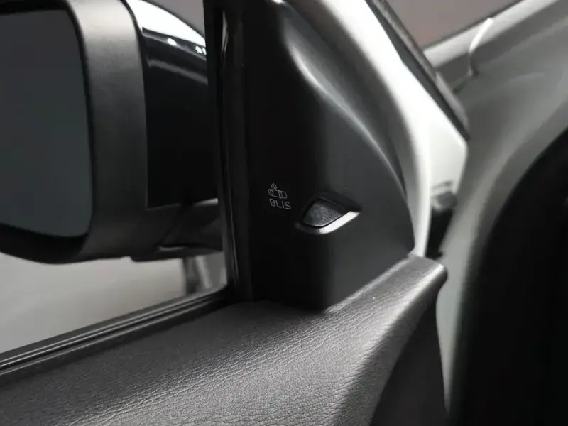 2019 Volvo V40 с пробегом 65 021 км