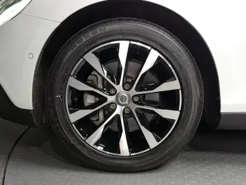 2019 Volvo V40 с пробегом 58 342 км