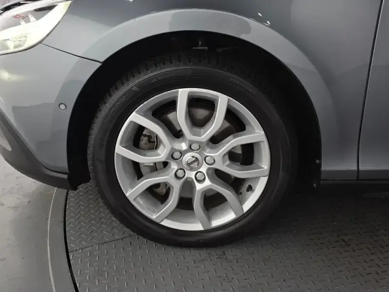 2018 Volvo V40 с пробегом 203 094 км