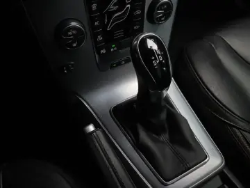 2018 Volvo V40 с пробегом 203 094 км