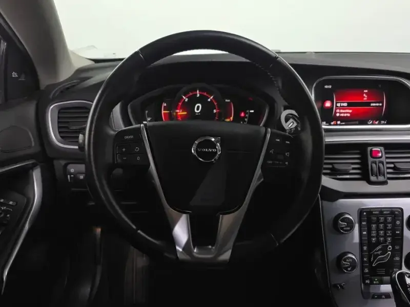 2018 Volvo V40 с пробегом 203 094 км
