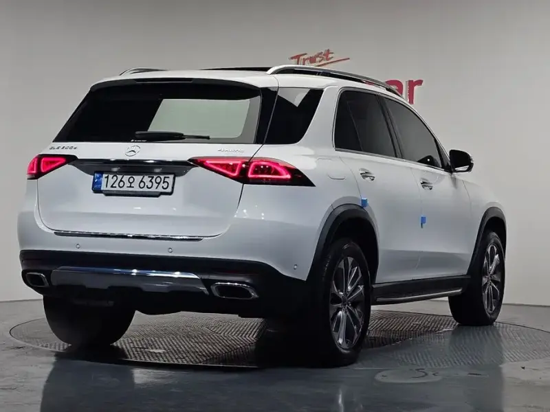 2022 Mercedes-Benz GLE с пробегом 113 633 км
