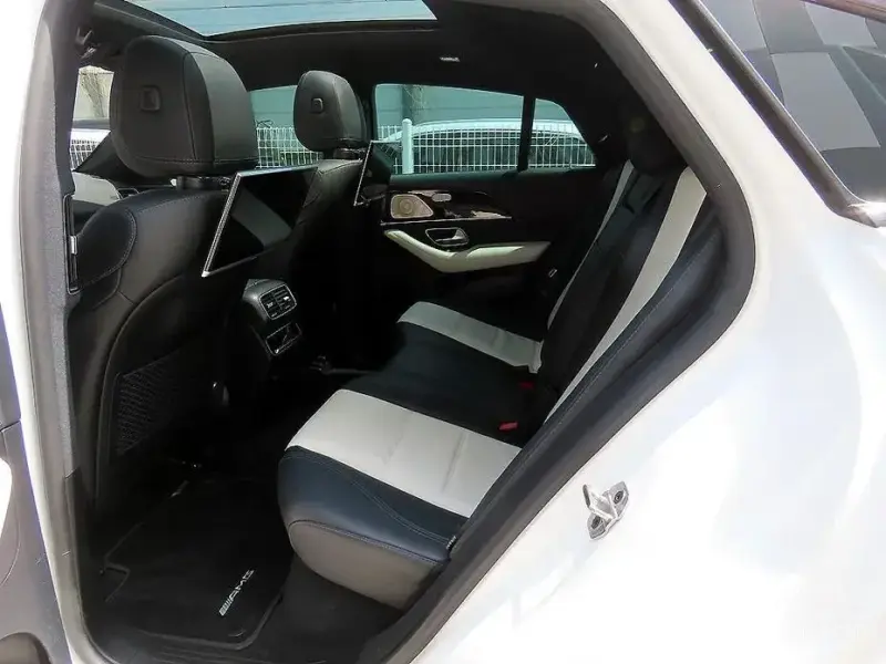 2022 Mercedes-Benz GLE с пробегом 84 002 км