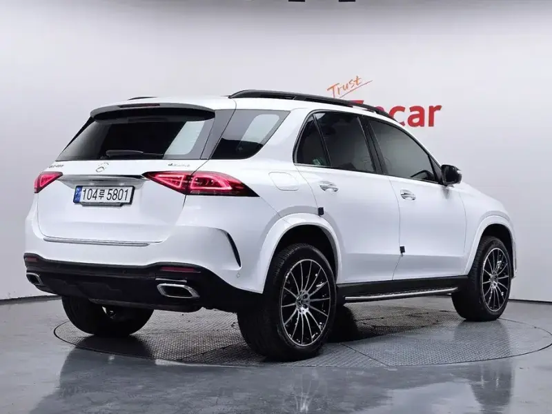 2022 Mercedes-Benz GLE с пробегом 75 902 км